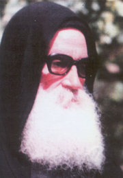 Father Matta El Meskeen: Spiritual Father of the Monks in St. Macarius' Monastery in Scetis (Egypt) - Other photos: [1], [2], [3],[4] 